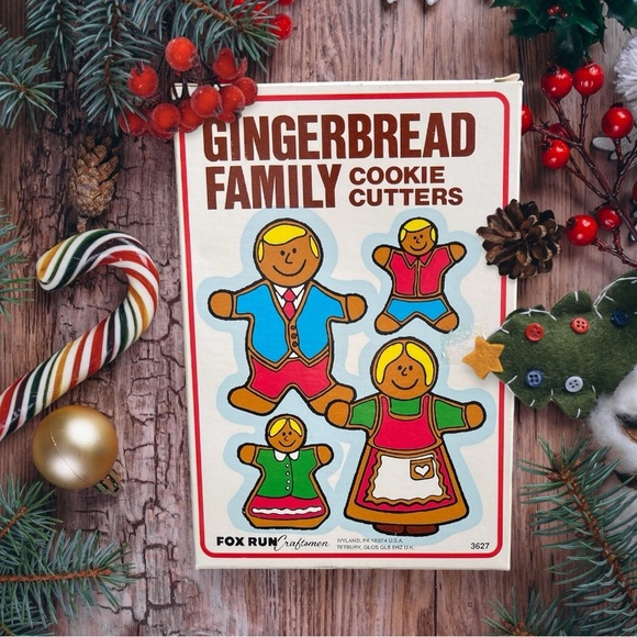 Vintage Gingerbread Family Cookie Cutters - Picture 1 of 5